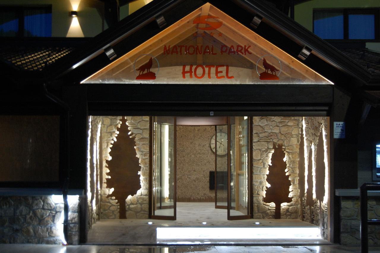 National Park Hotel & Spa Cotronei Exterior foto